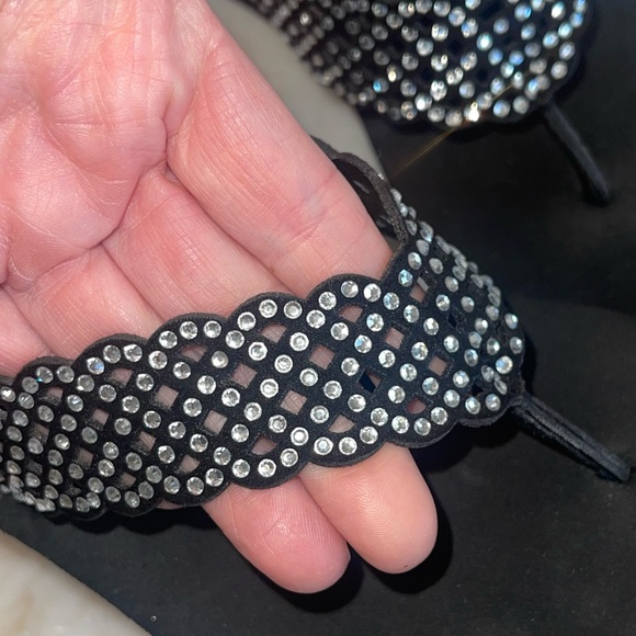 Yellow Box wedge thong sandals - Picture 6 of 6